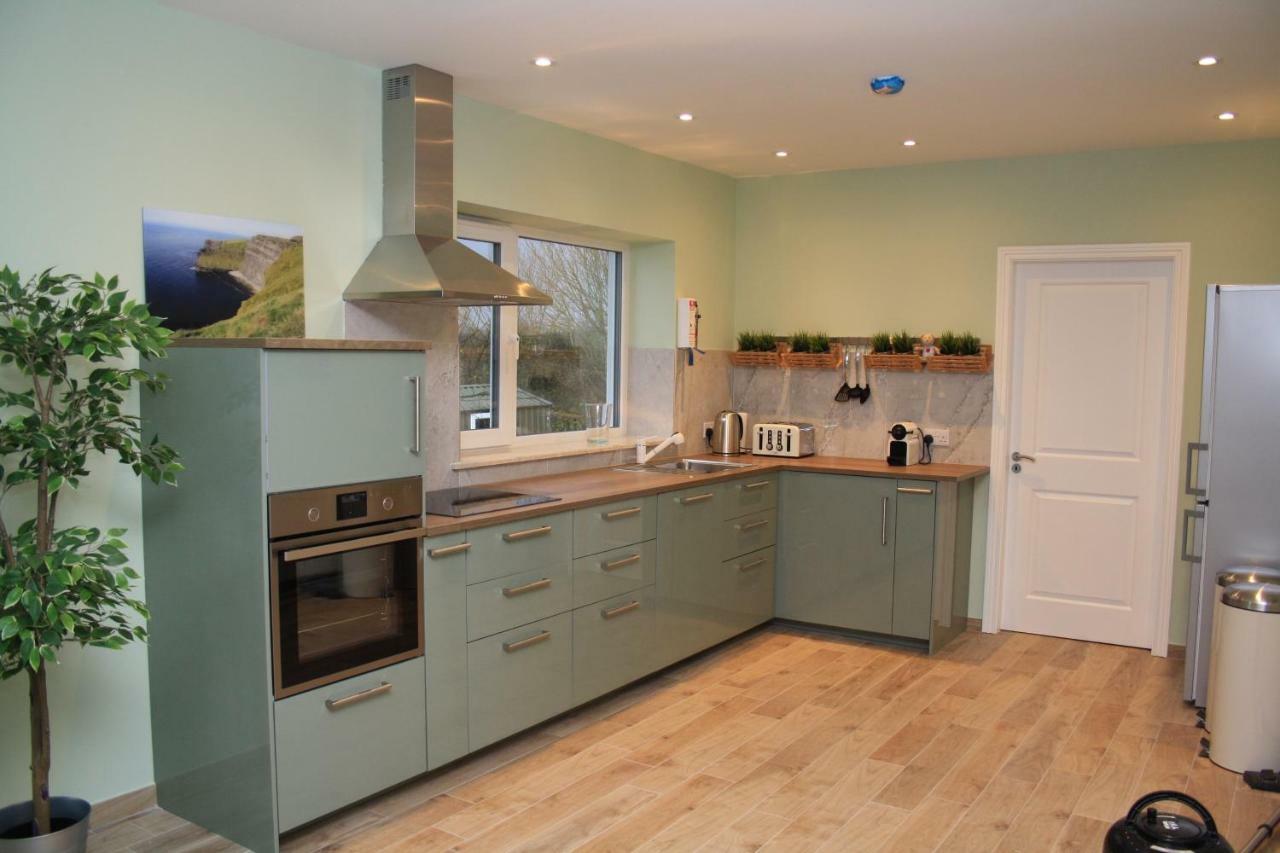 Atlantic Retreat Lodge Kinvara Luaran gambar